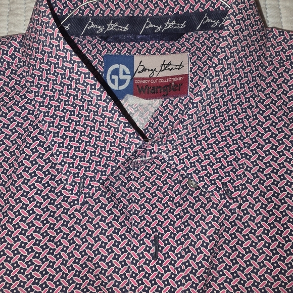 3 George Strait, 1 Cinch and 1 Cody James. 3x short sleeve shirt lot - Picture 8 of 15